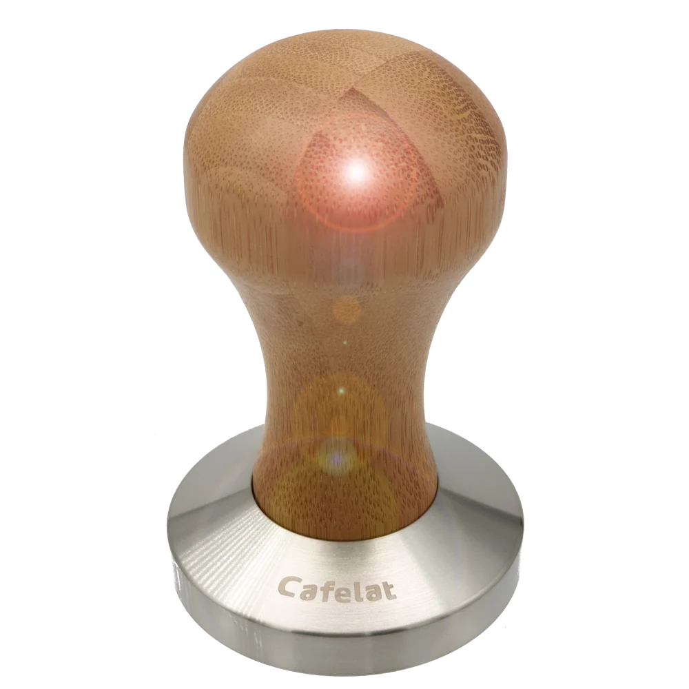 דוחסן נירוסטה 58.5 מ"מ VST וידית מעץ במבוק של Cafelat - Image 2